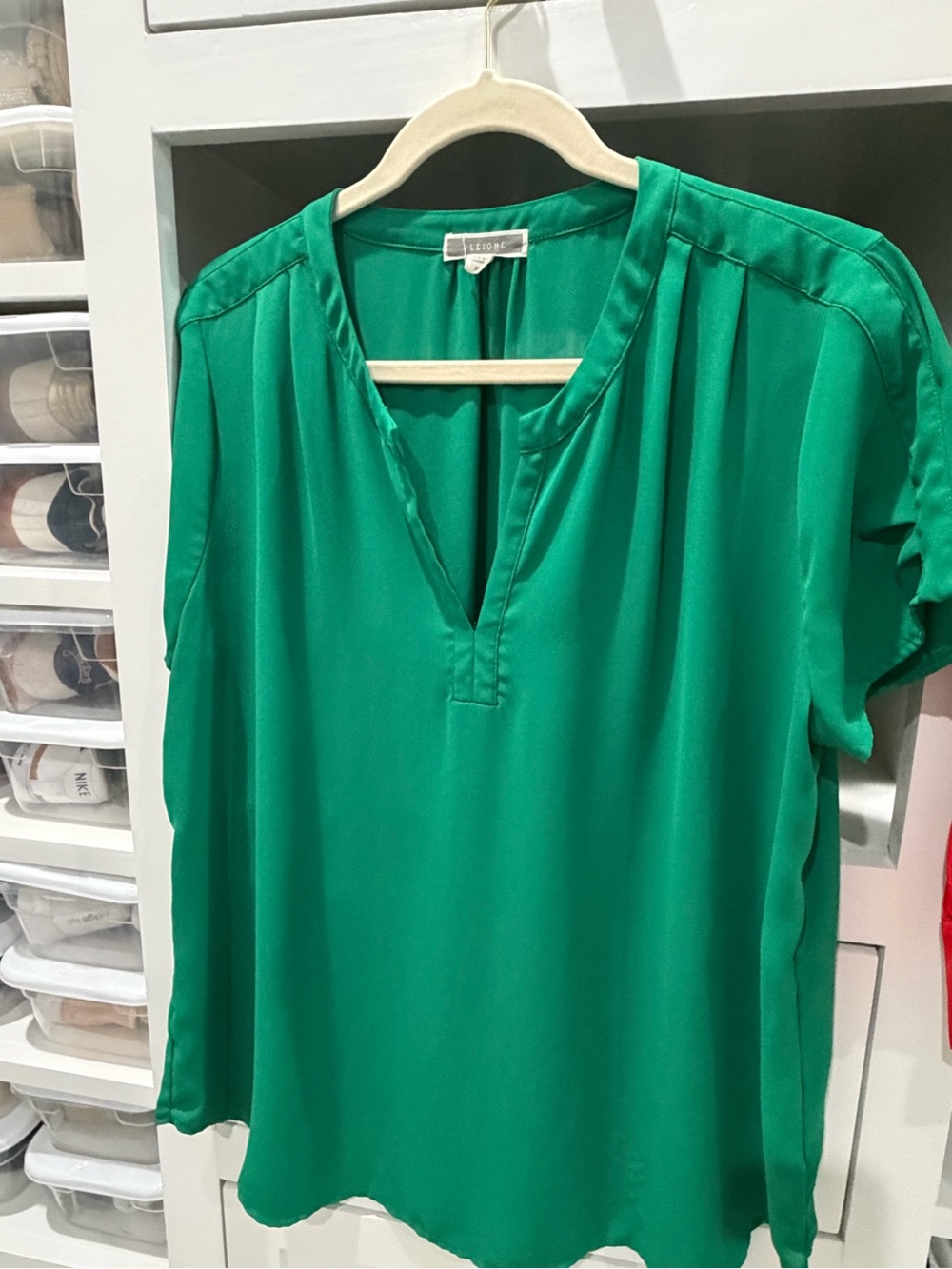 Pleione Vibrant Green Split Neck Short Sleeve Blouse